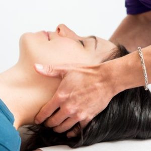 neck-adjustment-chiropractic